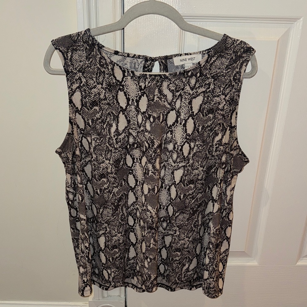 Nine West Sleeveless Snake-Print Camisole - Black & White